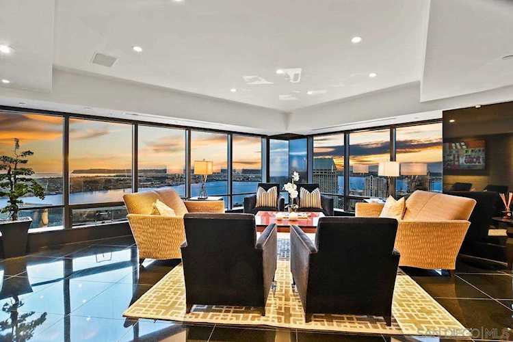 100 Harbor Dr #3803 San Diego, CA 92101
