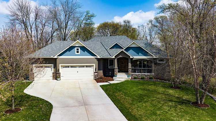 2833 107th Avenue NE Blaine, MN 55449
