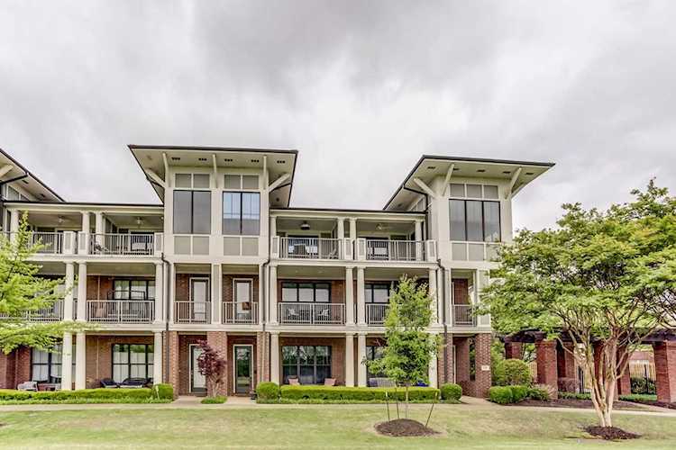 358 N Island Dr Memphis, TN 38103