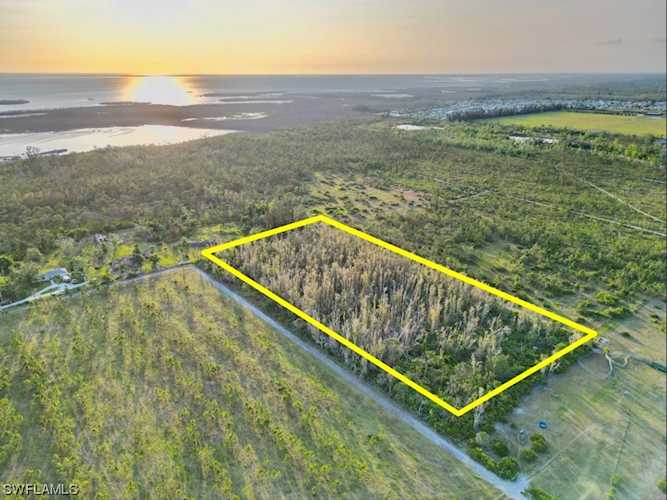 6455 Stringfellow Rd Other, FL 33956
