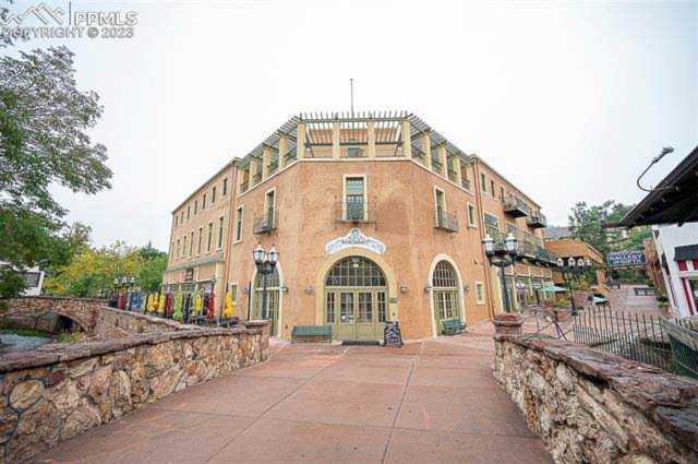 934 Manitou Avenue Manitou Springs, CO 80829