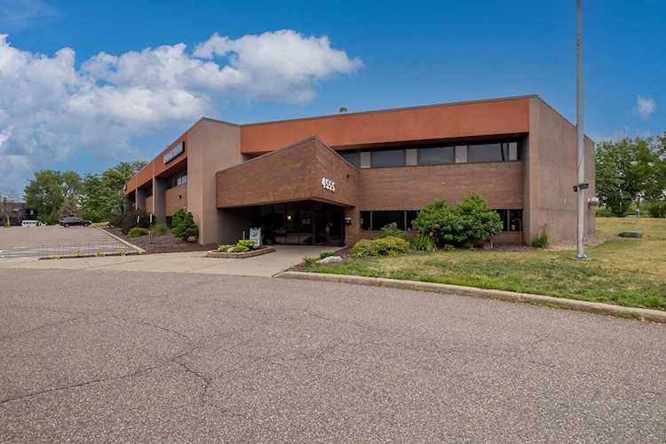 4555 Erin Drive Eagan, MN 55122