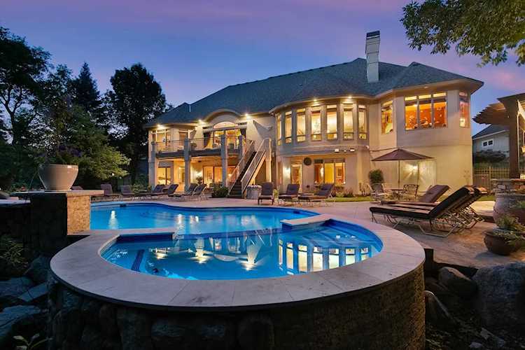 11343 Entrevaux Drive Eden Prairie, MN 55347
