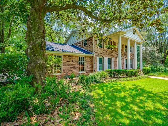 5119 Ile De France Dr Tallahassee, FL 32308