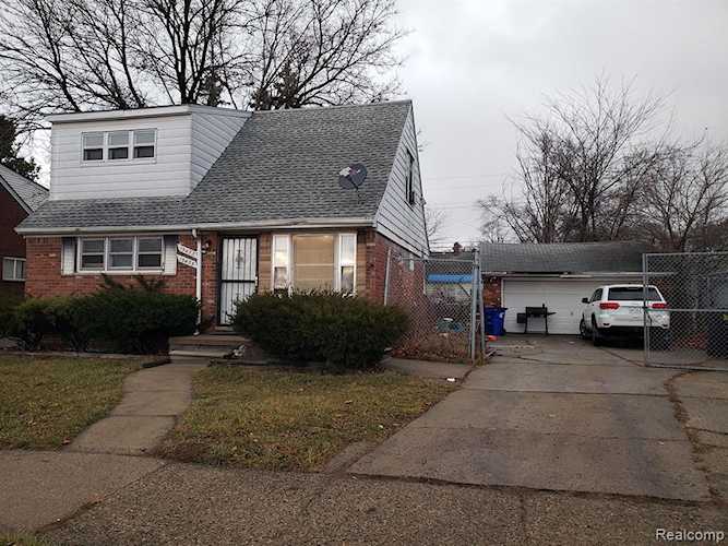 19433 Moross Rd Detroit, MI 48224