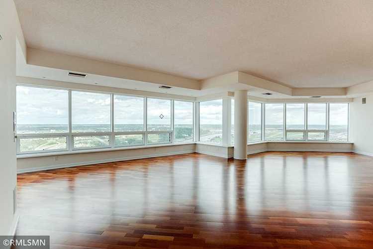 168 6th Street E #4502 Saint Paul, MN 55101