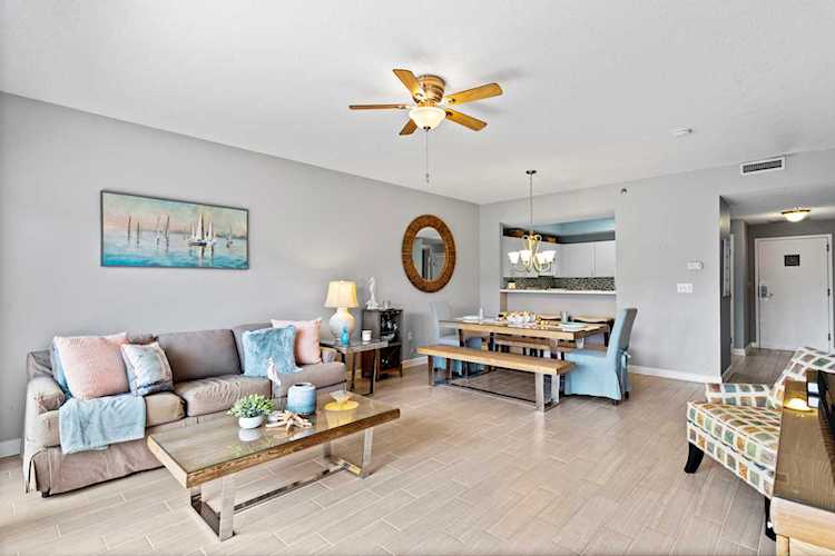 515 Tops'l Beach Blvd #201 Destin, FL 32550