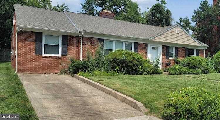 10024 Dallas Ave Silver Spring, MD 20901 | MLS MDMC2099928 Photo 1