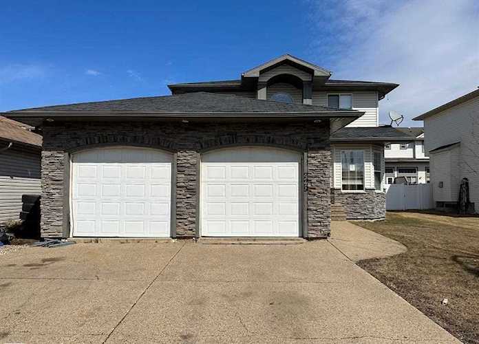229 Wilson Dr Fort McMurray, AB T9H 5