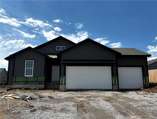 4001 NW 95th St Kansas City, MO 64154