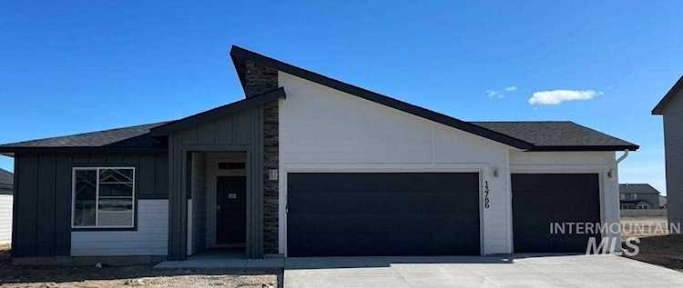 Build Idaho- Prepare to be Moved! Idaho's Ultimate Home Search Photo 1