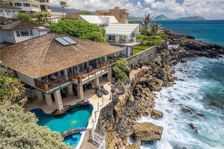 4240 Kaikoo Place Honolulu, HI 96816