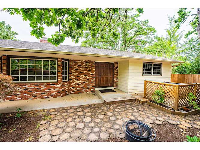 3393 Acorn LN Salem, OR 97302
