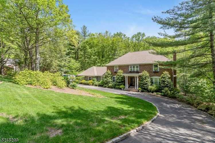 7 Baer Court Morris Twp., NJ 07960 | MLS 3843866 Photo 1