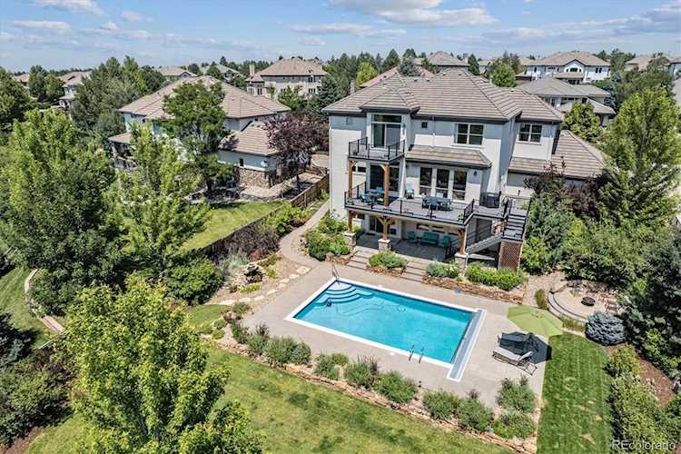 10057 S Shadow Hill Dr Lone Tree, CO 80124