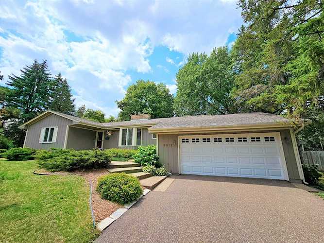 6912 Antrim Road Edina, MN 55439