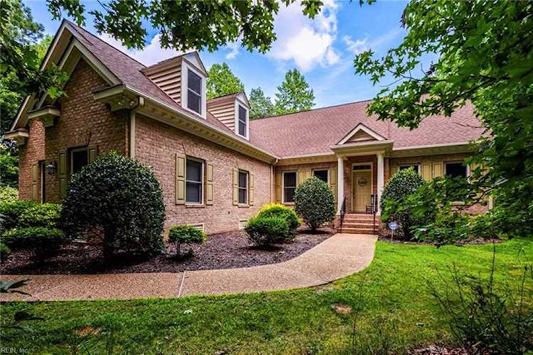 9112 Whispering Dr Toano, VA 23168 | MLS 10487735 Photo 1