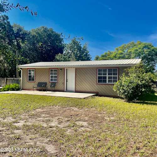 118 Church Lake DR Interlachen, FL 32148