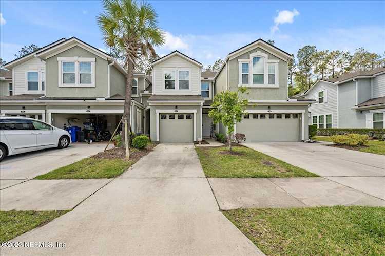 155 Richmond DR St Johns, FL 32259