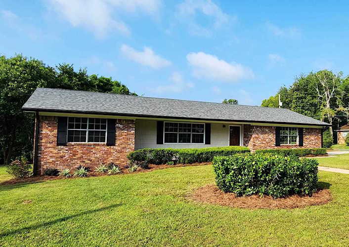 2501 Whisper Way Tallahassee, FL 32308