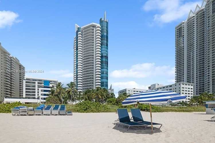 6301 Collins Ave #2907 Miami Beach, FL 33141