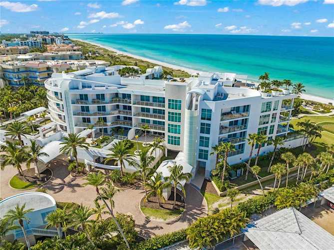 2251 Gulf of Mexico Dr #203 Longboat Key, FL 34228