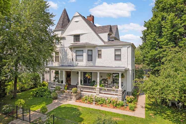 767 Goodrich Avenue Saint Paul, MN 55105
