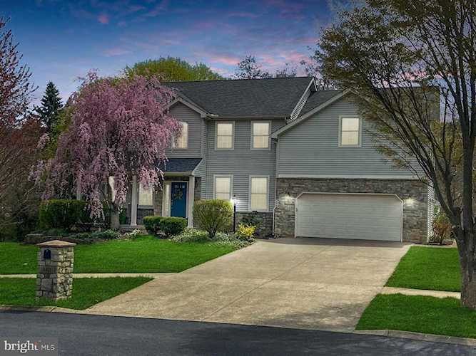 140 Lois Ln State College, PA 16801 | home for sale | KBB Photo 1