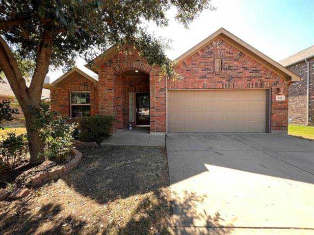 628 Handle Drive Crowley, TX 76036