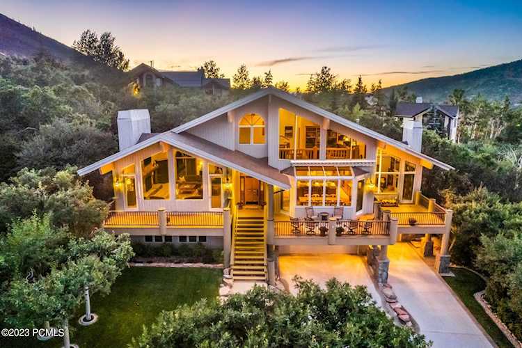 2437 Iron Canyon Dr Park City, UT 84060