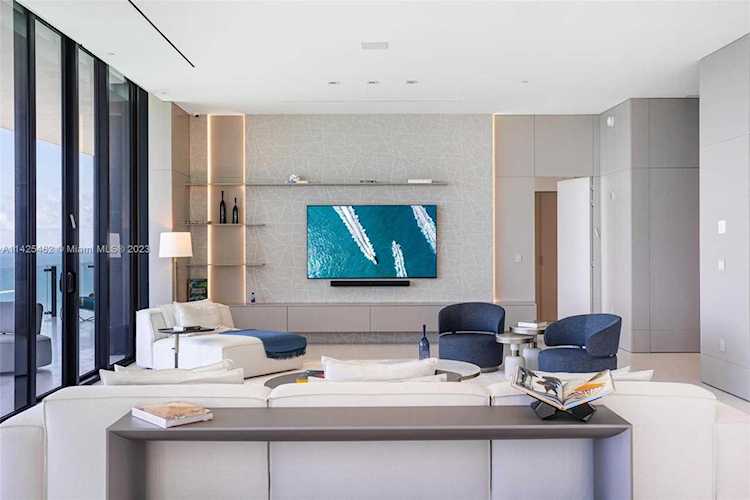 17141 Collins Ave #2501 Sunny Isles Beach, FL 33160