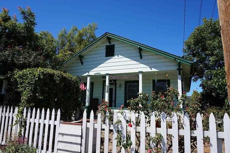 4150 Bassett St, Santa Clara, CA 95054