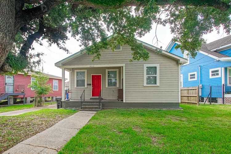 4313 Rayne Dr New Orleans, LA 70122