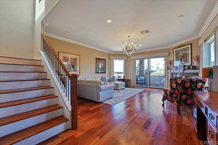 553 Rosemont St La Jolla, CA 92037