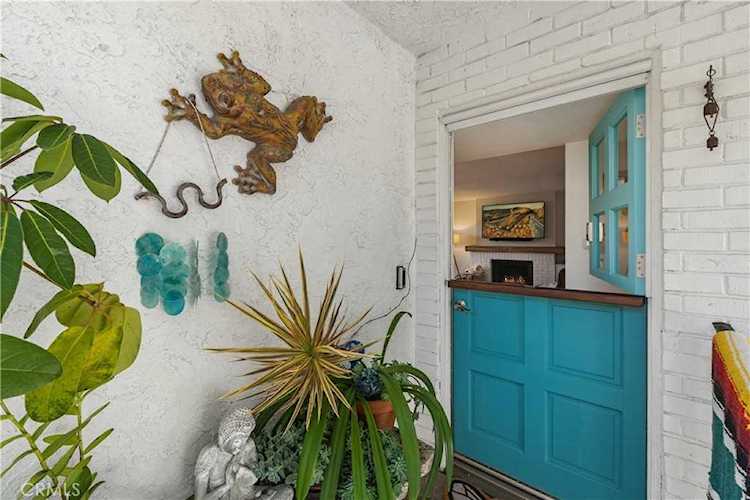 1404 Buena Vista #3 San Clemente, CA 92672 | MLS OC22238896 Photo 1