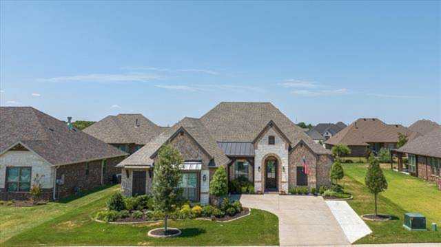 2005 Spieth Street Granbury, TX 76048