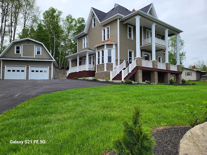 458 W Main St Fort Kent, ME 04743