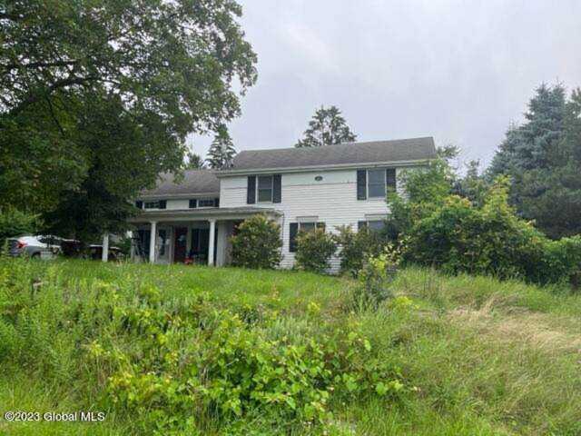 70 Orchard Hill Rd Slingerlands, NY 12159
