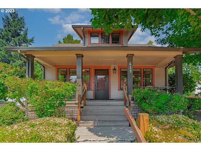 Buy, sell, or invest in property with Donna Roberts Group. Professional real estate services in Camas, WA & surrounding counties as well as Portland, OR Photo 1