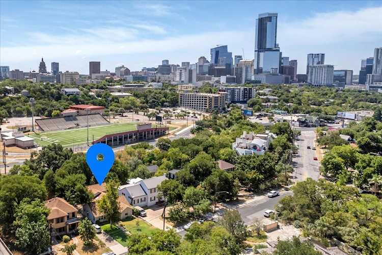 1507 Parkway Austin, TX 78703