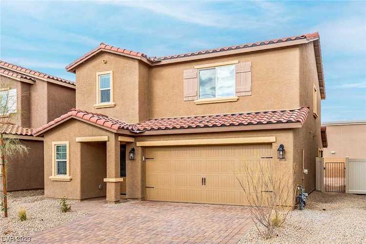 6730 Warthog Ave Las Vegas, NV 89156