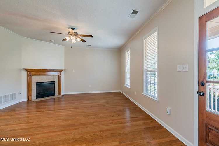 4456 Stone Cross Dr, Olive Branch, MS 38654Search All Windstone