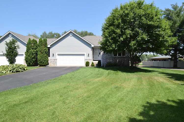 13840 Pierce Street NE Ham Lake, MN 55304 | MLS 6395043 Photo 1