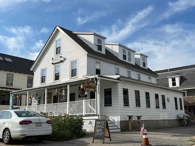 6 Union Ave Old Orchard Beach, ME 04064