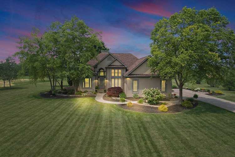 4551 Meadowgrove Drive Carroll, OH 43112