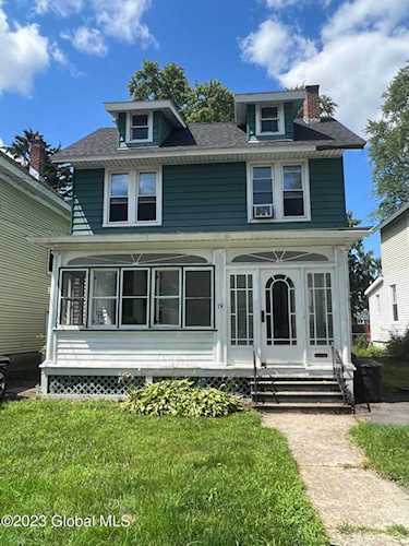 19 Matilda St Albany, NY 12209