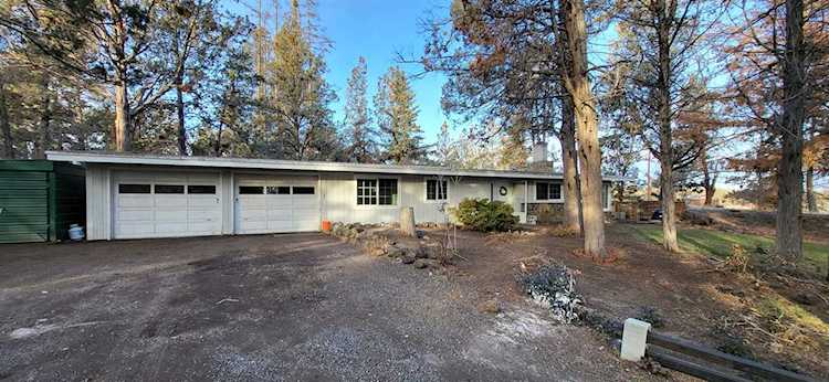 63945 Highway 97 Bend, OR 97701