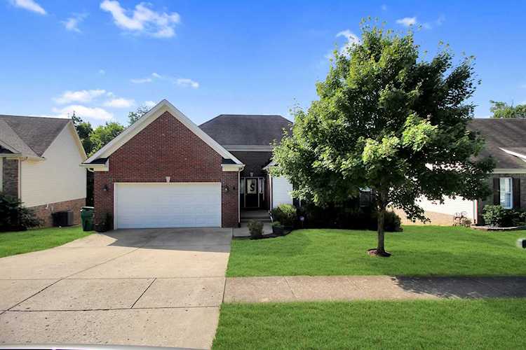 484 Stream View Dr Shelbyville, KY 40065