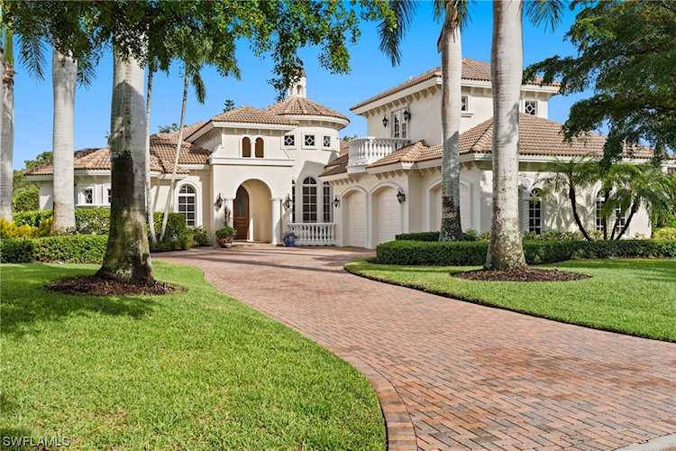 22021 Red Laurel Ln Estero, FL 33928