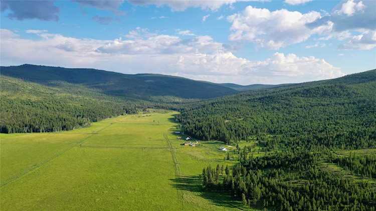 3690 Browns Meadow Rd Kila, MT 59920